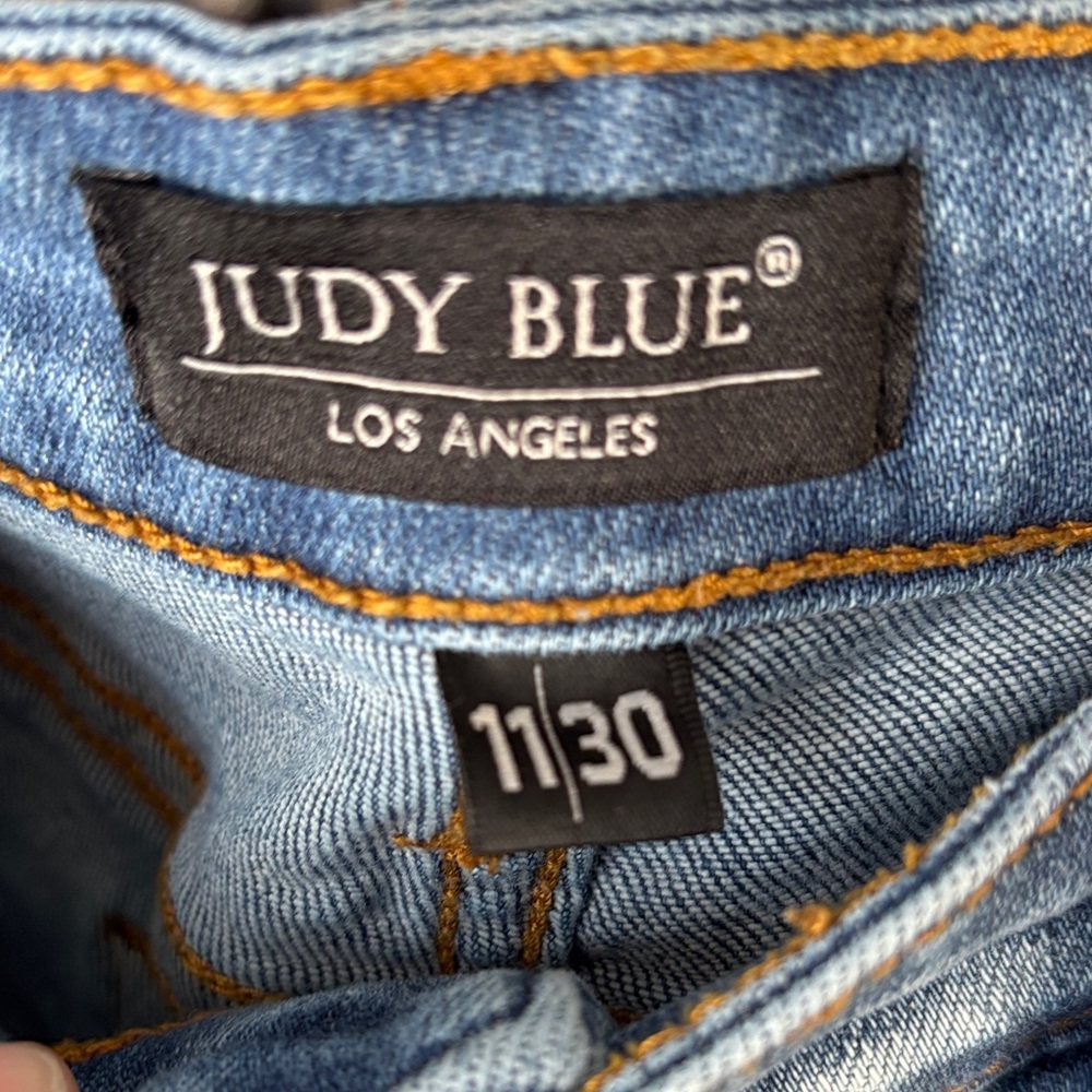 Judy Blue Women's Light Blue Distressed Boyfriend Jeans - Picture 3 of 4